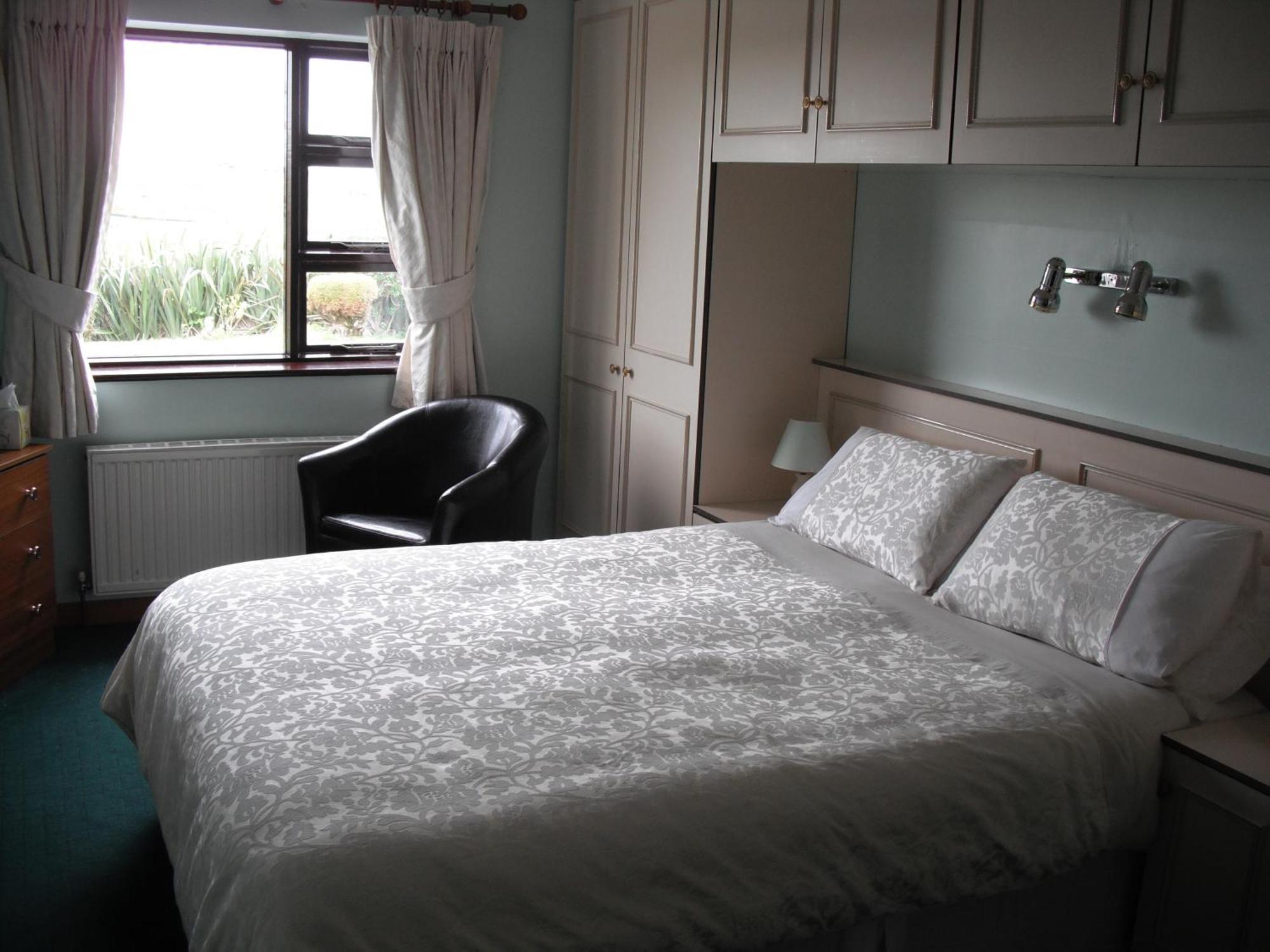 Cnoc Breac B&B Cleggan エクステリア 写真