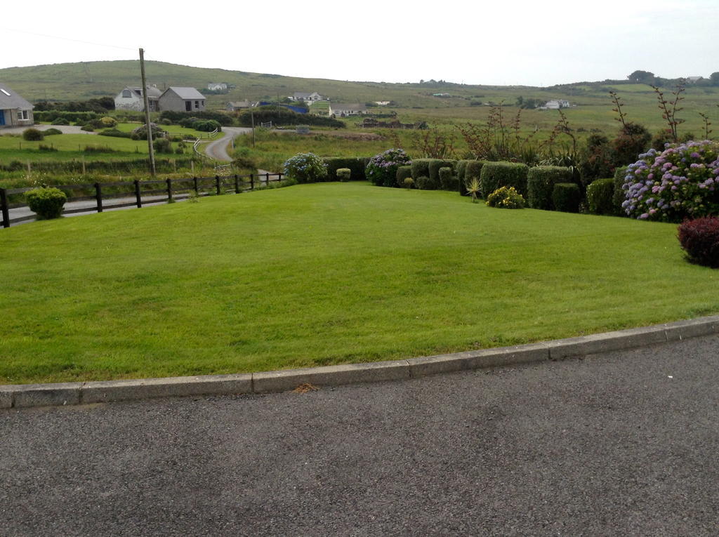 Cnoc Breac B&B Cleggan エクステリア 写真